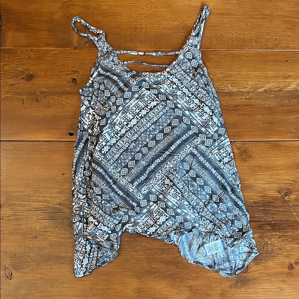 Stylish Monochrome Patterned Camisole